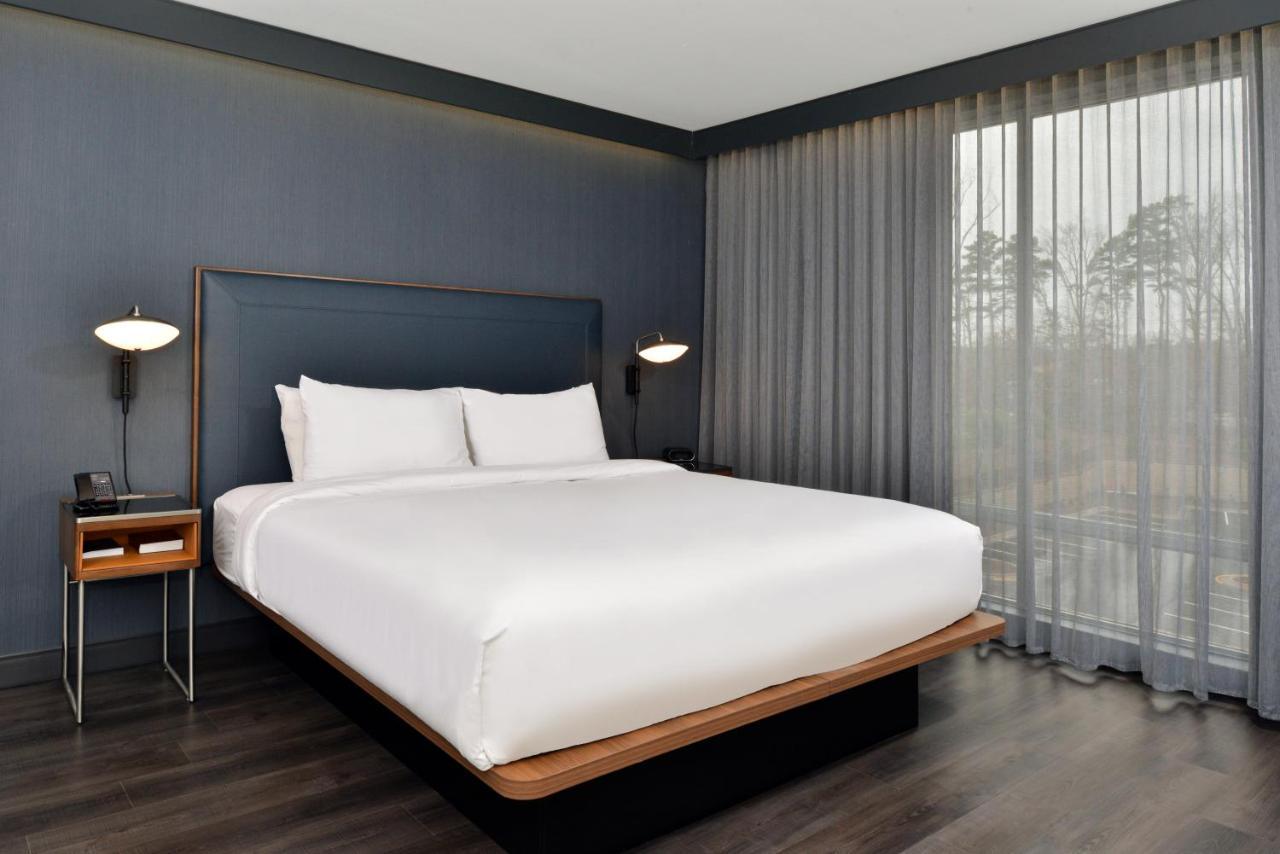 Hotel Courtyard By Marriott Raleigh Cary Crossroads Esterno foto