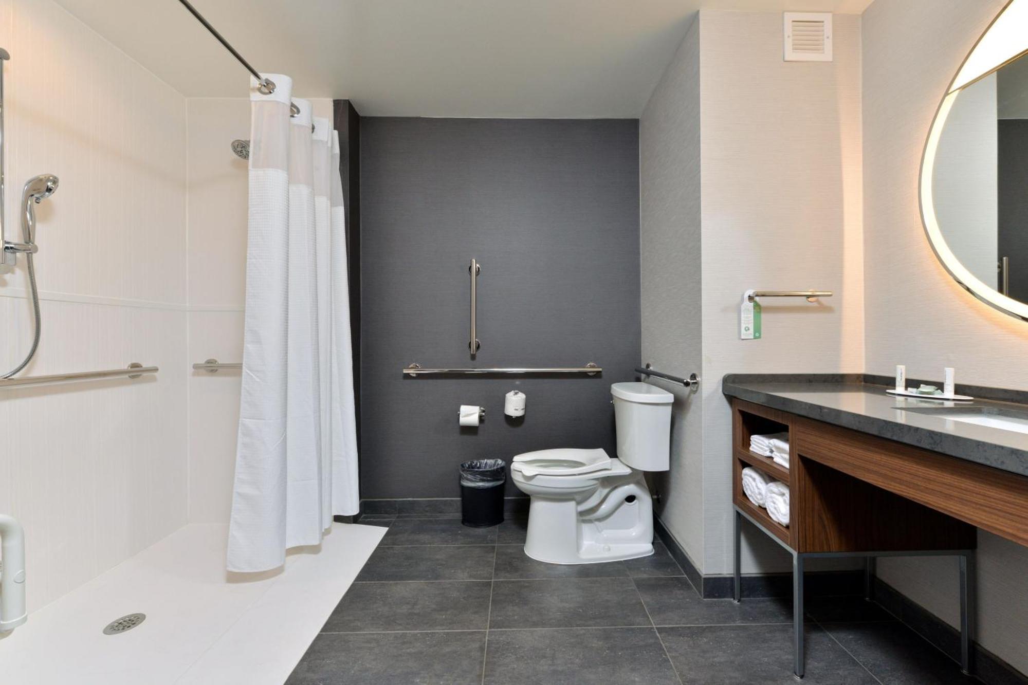 Hotel Courtyard By Marriott Raleigh Cary Crossroads Esterno foto